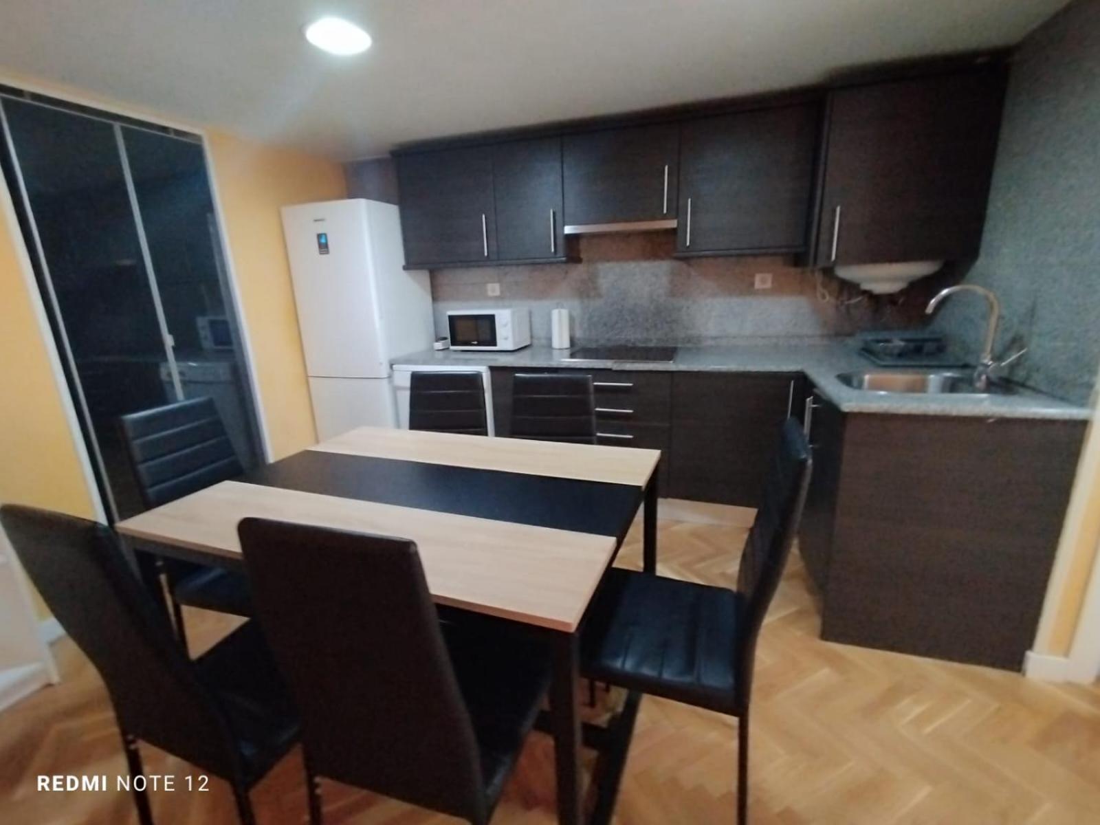 Apartamentos Sol Mayor Madrid Esterno foto