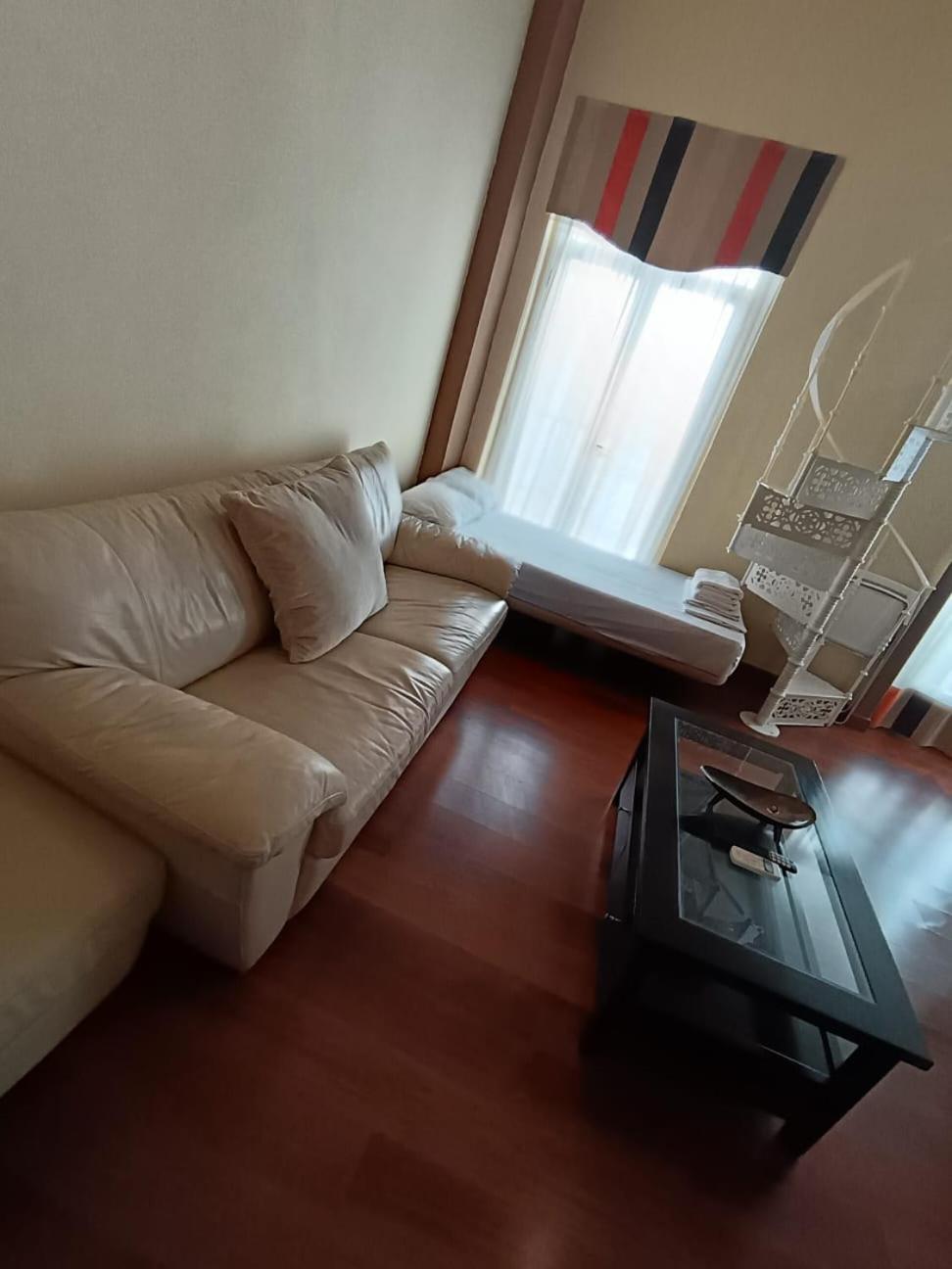 Apartamentos Sol Mayor Madrid Esterno foto